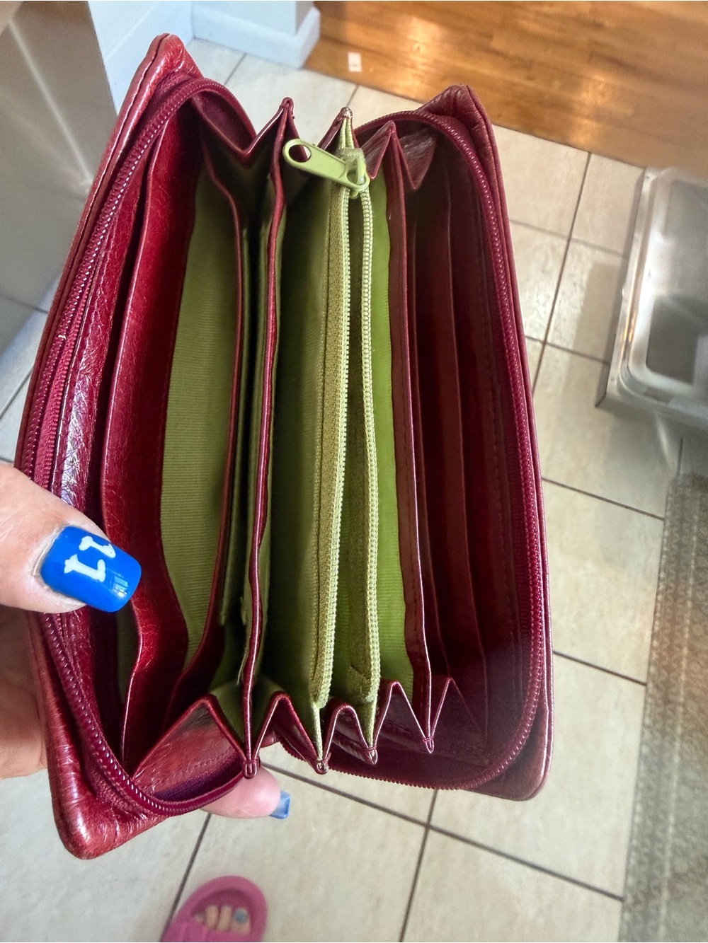 Vintage Hobo red leather wallet. Leather is beautiful .Inside wallet is perfect